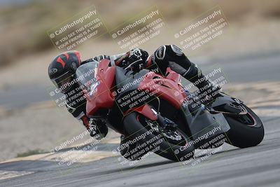 media/Sep-21-2025-Race Pace (Sun) [[98bf33ef95]]/Non Verified/5-Turn 16 (11am)/